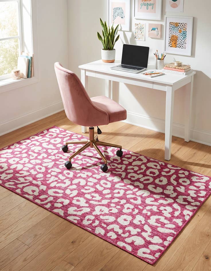 Detail image of 3' x 5' 3 Easy-Clean Safari Indoor / Outdoor Rug