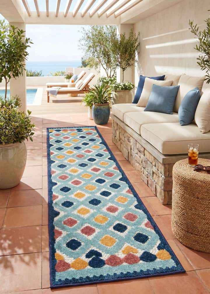 2' x 8' Easy-Clean Belize Indoor / Outdoor Runner Rug