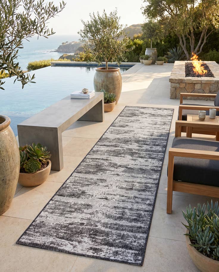 Detail image of 2' 7 x 10' Easy-Clean Modern Indoor / Outdoor Runner Rug