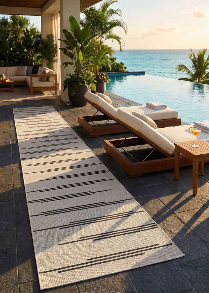 2' 7 x 12' Easy-Clean Modern Indoor / Outdoor Runner Rug