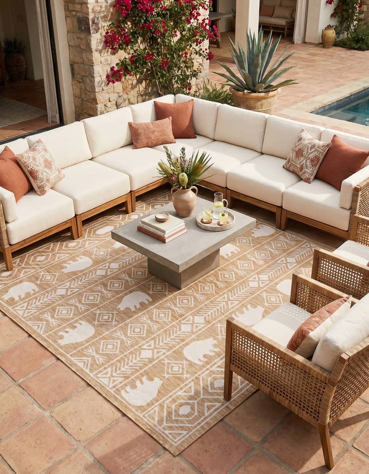 Detail image of 7' 10 x 7' 10 Easy-Clean Southwestern Indoor / Outdoor Square Rug