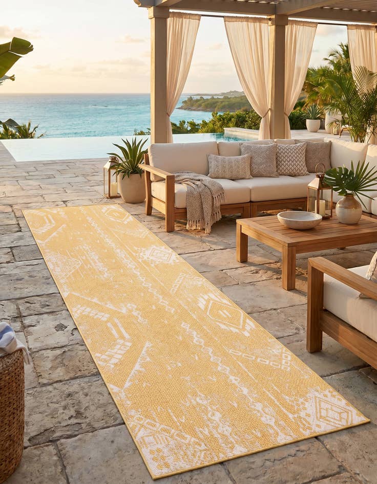 Detail image of 2' 7 x 12' Easy-Clean Bohemian Indoor / Outdoor Runner Rug