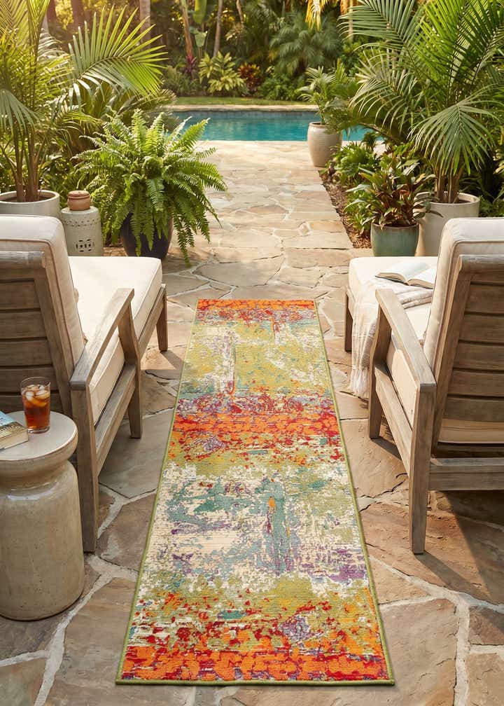 2' x 8' Easy-Clean Modern Indoor / Outdoor Runner Rug