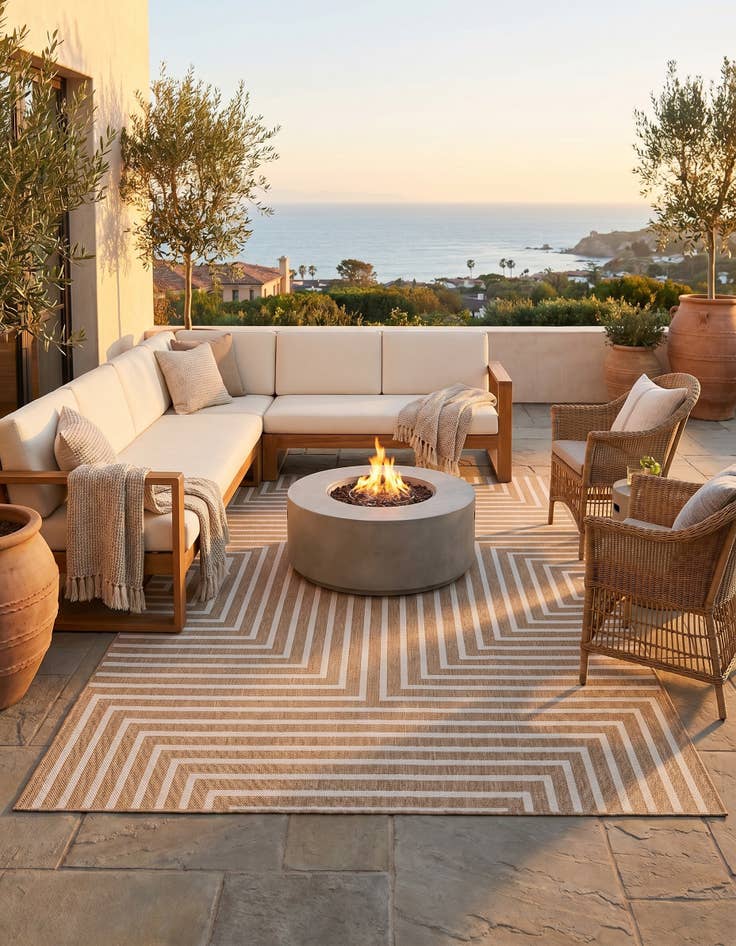 Detail image of 6' x 9' Easy-Clean Modern Indoor / Outdoor Rug