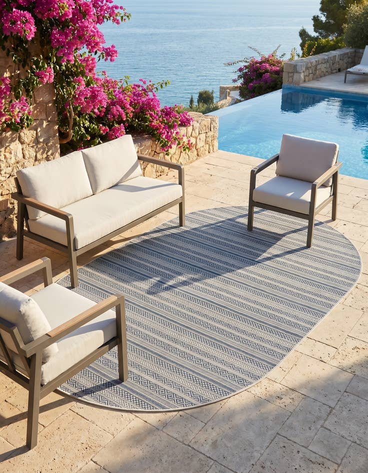 Detail image of 5' 3 x 8' Easy-Clean Striped Indoor / Outdoor Oval Rug