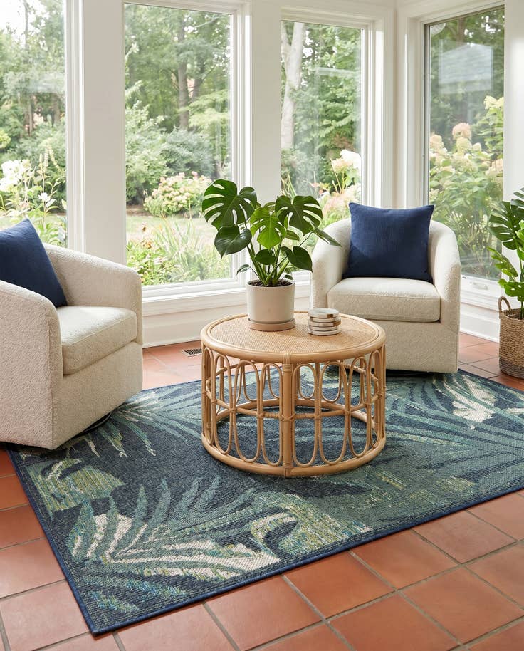 Detail image of 4' x 6' Easy-Clean Baja Indoor / Outdoor Rug