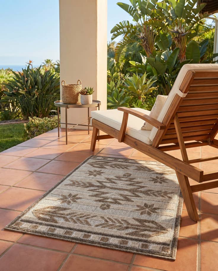 Detail image of 2' x 3' Easy-Clean Modern Indoor / Outdoor Rug