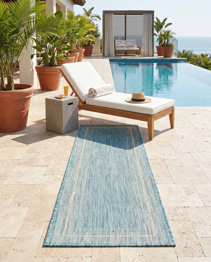 Detail image of 2' x 6' Easy-Clean Border Indoor / Outdoor Runner Rug