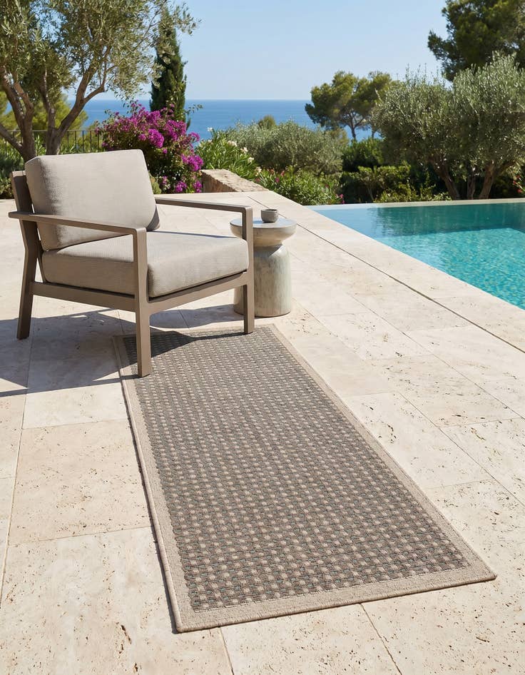 Detail image of 2' x 5' Easy-Clean Border Indoor / Outdoor Runner Rug