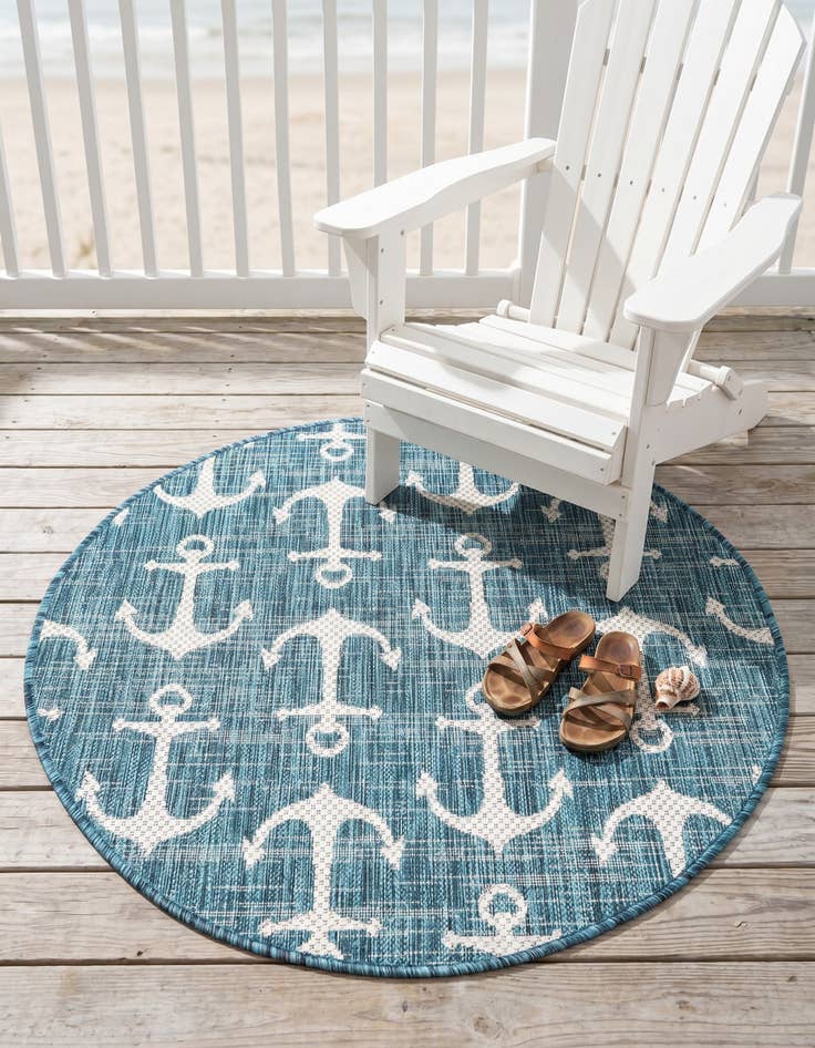 Detail image of 3' x 3' Easy-Clean Coastal Indoor / Outdoor Round Rug
