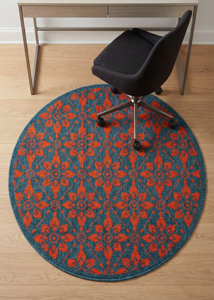 4' x 4' Easy-Clean Trellis Indoor / Outdoor Round Rug