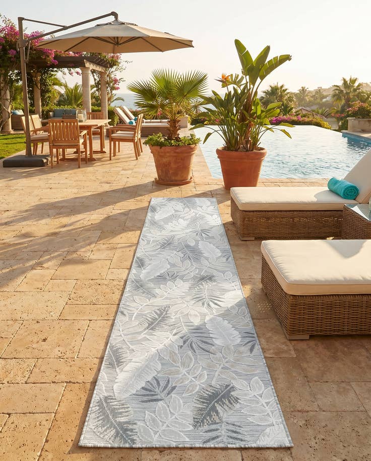 Detail image of 2' 7 x 12' Easy-Clean Botanical Indoor / Outdoor Runner Rug