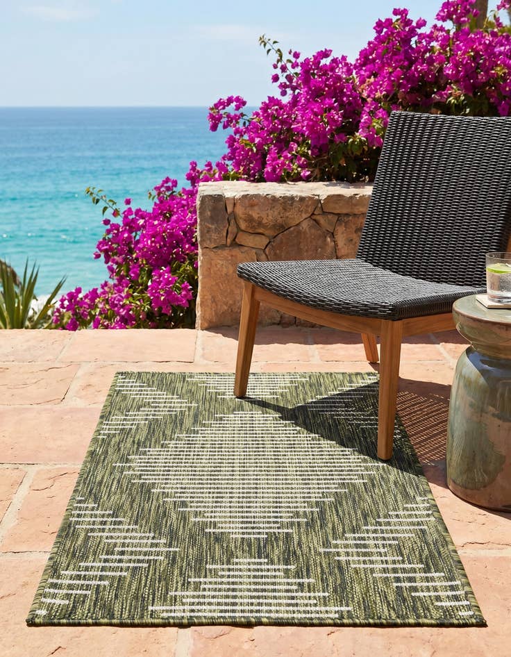 Detail image of 2' x 3' Easy-Clean Modern Indoor / Outdoor Rug
