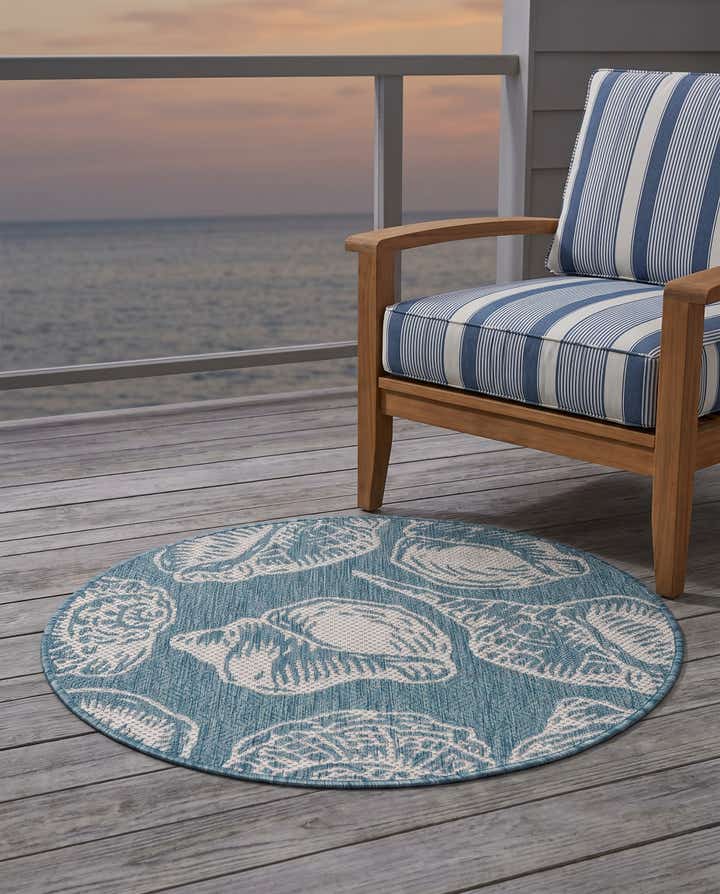 3' x 3' Easy-Clean Coastal Indoor / Outdoor Round Rug
