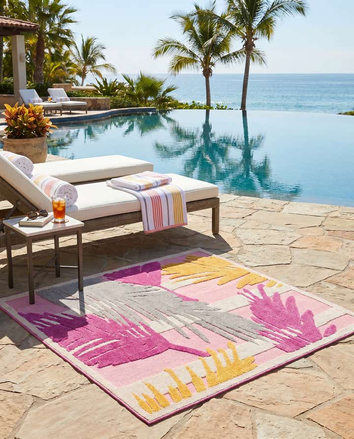 5' 3 x 5' 3 Easy-Clean Aruba Indoor / Outdoor Square Rug