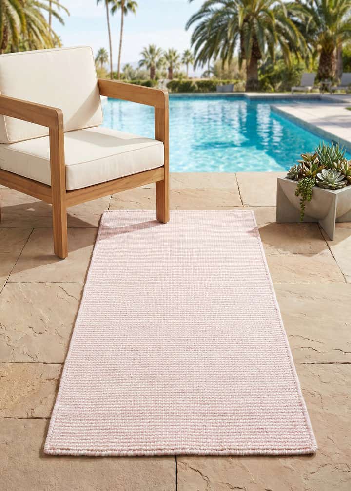 2' x 4' 1 Easy-Clean Jill Zarin Palm Springs Indoor / Outdoor Runner Rug