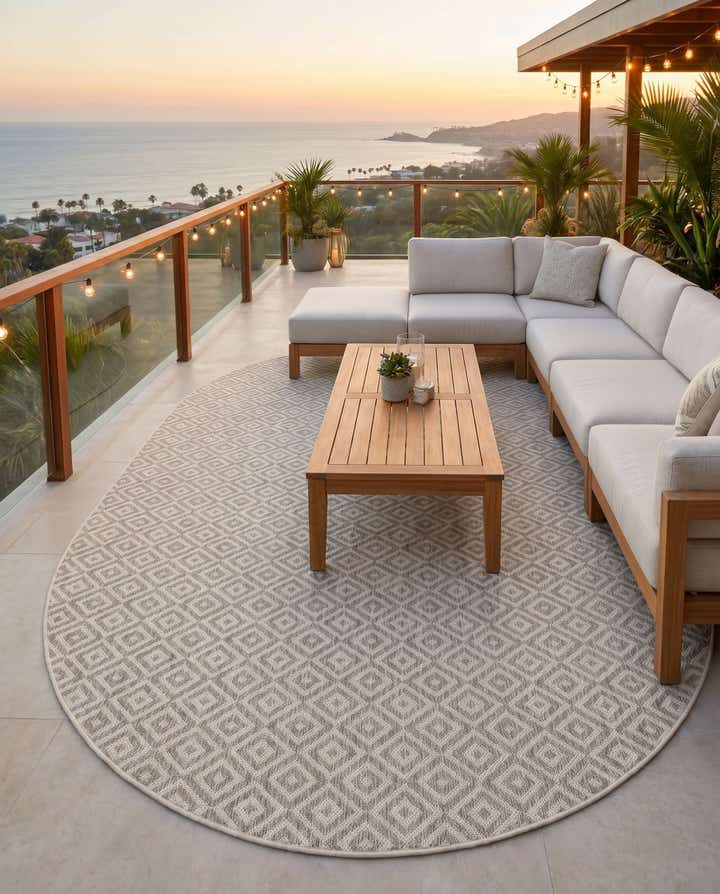 7' 10 x 10' Easy-Clean Jill Zarin Costa Rica Indoor / Outdoor Oval Rug
