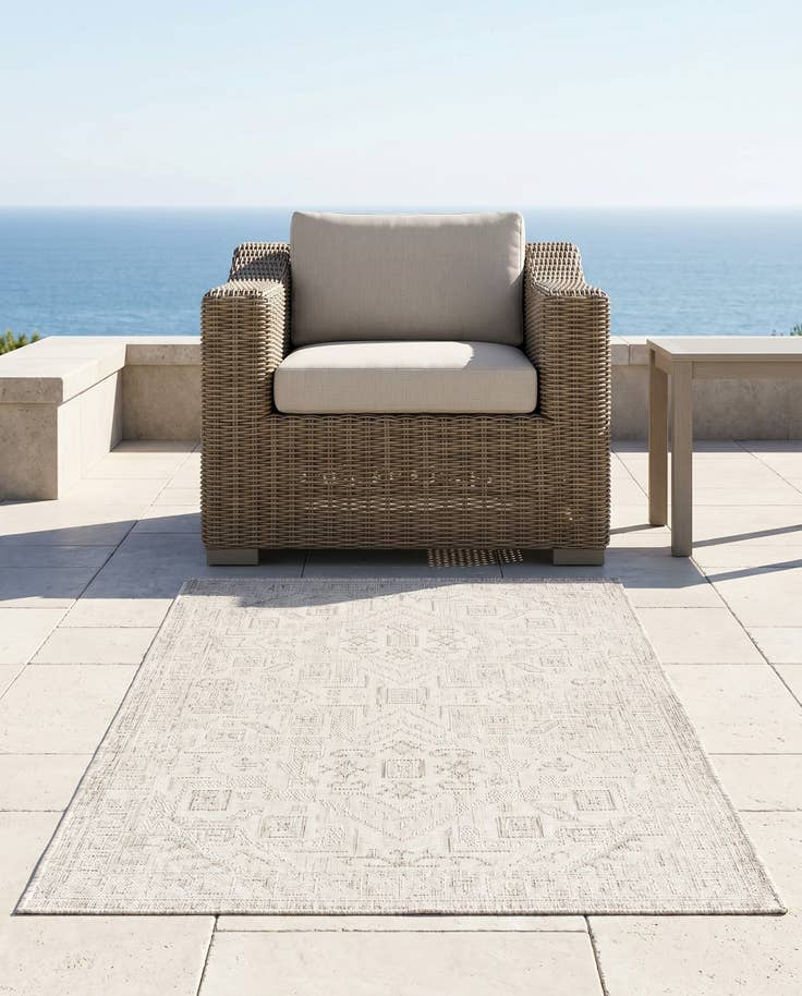 Detail image of 3' x 5' 3 Easy-Clean Aztec Indoor / Outdoor Rug