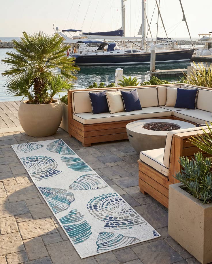 Detail image of 2' x 8' Easy-Clean Coastal Indoor / Outdoor Runner Rug