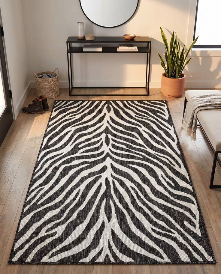 Detail image of 3' x 5' 3 Easy-Clean Safari Indoor / Outdoor Rug