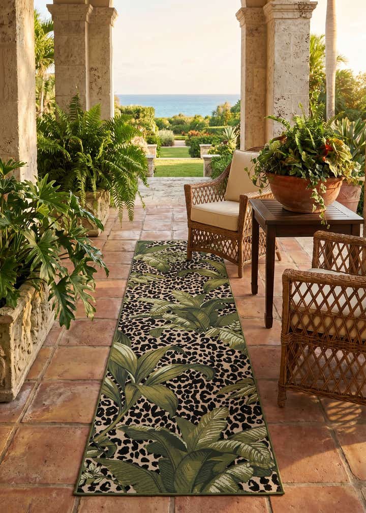 2' 7 x 10' Easy-Clean Botanical Indoor / Outdoor Runner Rug