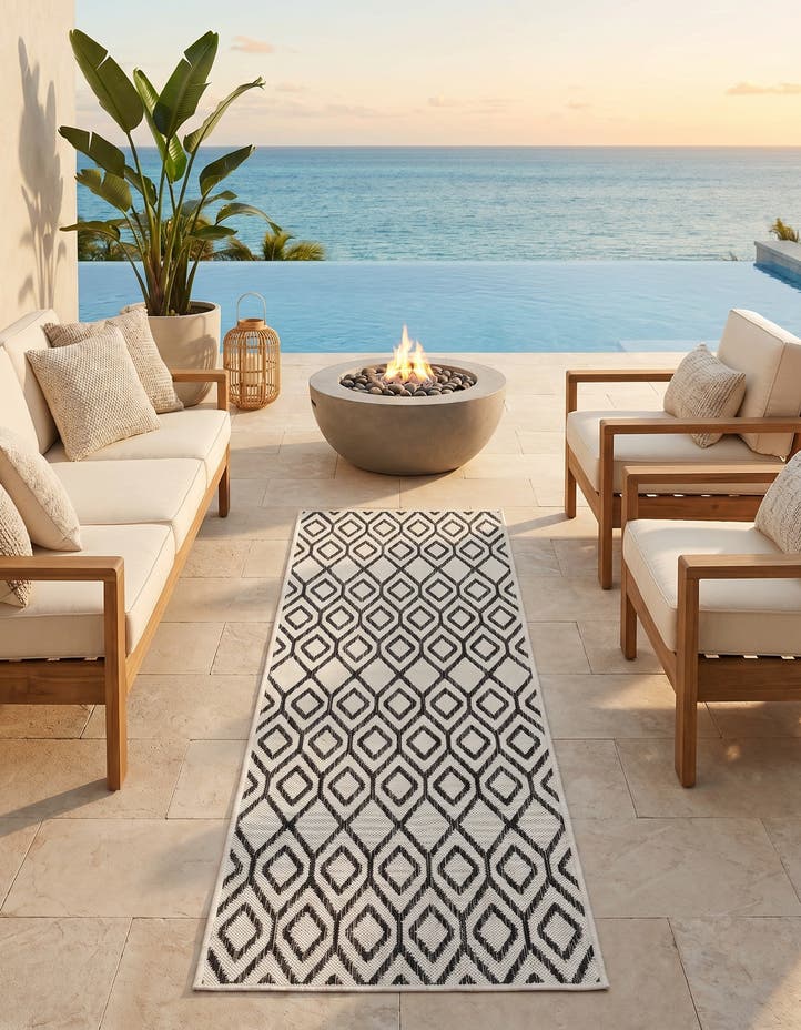 2' x 6' Easy-Clean Jill Zarin Turks and Ca...