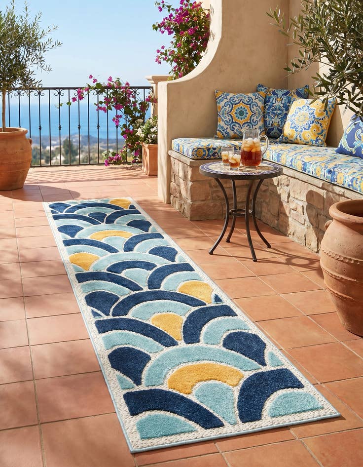 Detail image of 2' x 10' Easy-Clean Belize Indoor / Outdoor Runner Rug