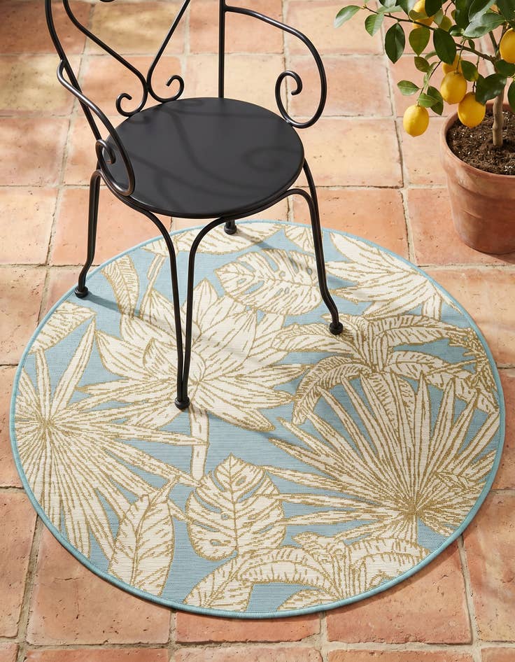 Detail image of 3' x 3' Easy-Clean Botanical Indoor / Outdoor Round Rug