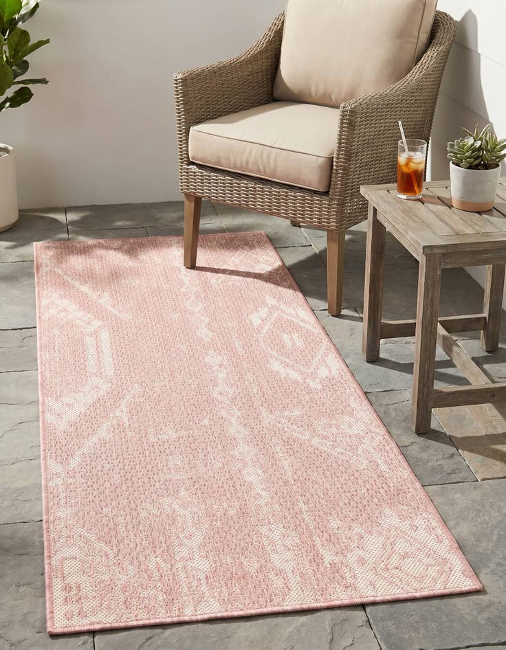 Detail image of 2' x 4' Easy-Clean Bohemian Indoor / Outdoor Runner Rug