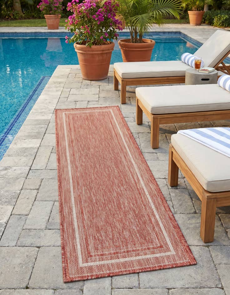 Detail image of 2' x 6' Easy-Clean Border Indoor / Outdoor Runner Rug