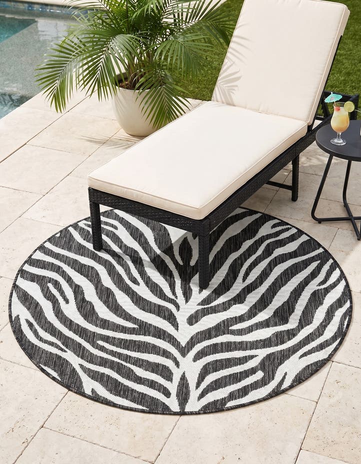 4' x 4' Easy-Clean Safari Indoor / Outdoor...