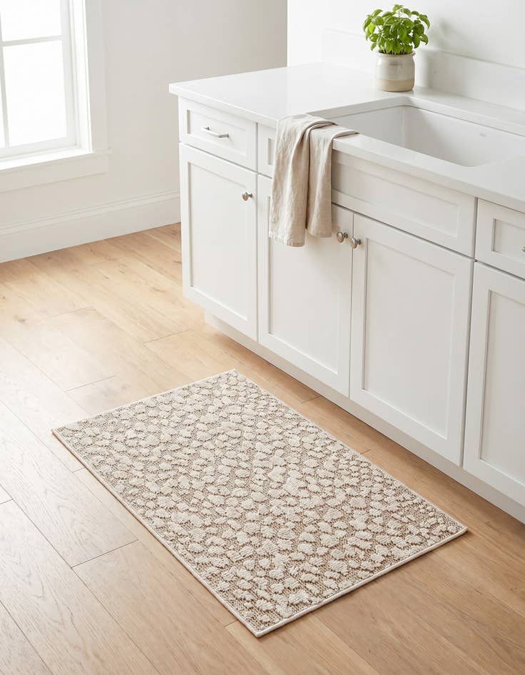 Detail image of 2' x 3' 1 Easy-Clean Safari Indoor / Outdoor Rug