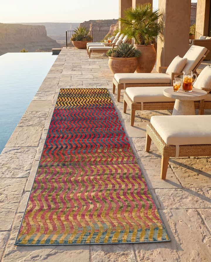 2' 7 x 10' Easy-Clean Modern Indoor / Outdoor Runner Rug