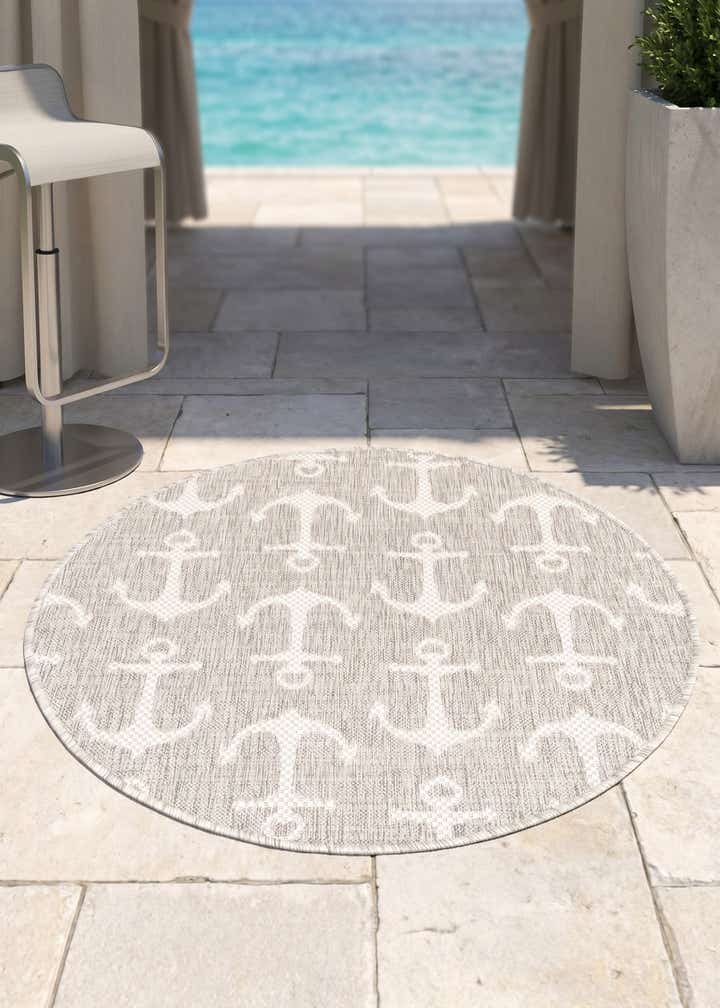3' x 3' Easy-Clean Coastal Indoor / Outdoor Round Rug