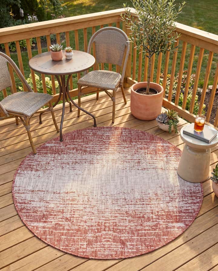 4' x 4' Easy-Clean Modern Indoor / Outdoor Round Rug