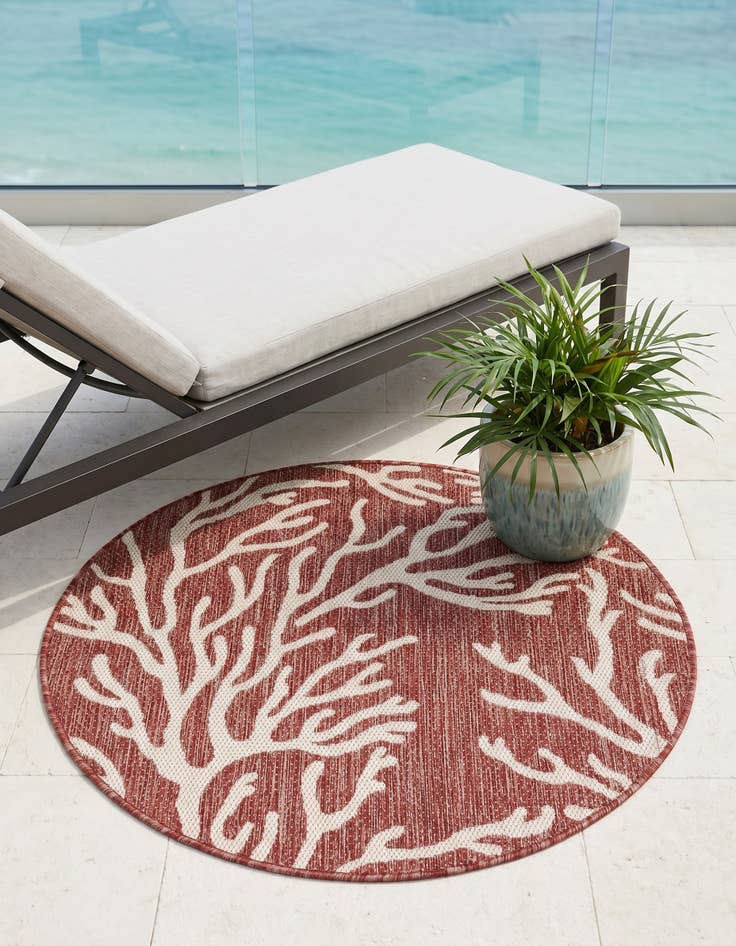 Detail image of 3' x 3' Easy-Clean Coastal Indoor / Outdoor Round Rug