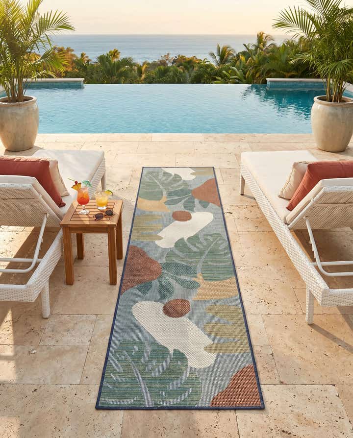 2' 7 x 10' Easy-Clean Baja Indoor / Outdoor Runner Rug
