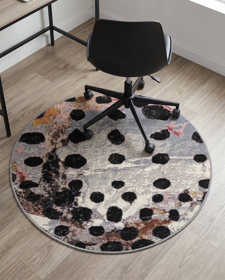 Detail image of 3' x 3' Easy-Clean Modern Indoor / Outdoor Round Rug