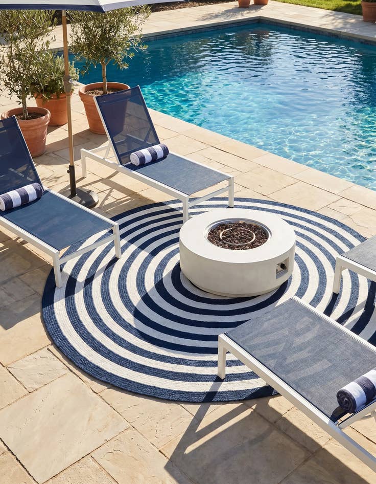 Detail image of 10' x 10' Easy-Clean Eco Verse Washable Indoor / Outdoor Round Rug