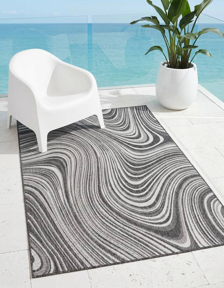 Detail image of 4' x 6' Easy-Clean Modern Indoor / Outdoor Rug