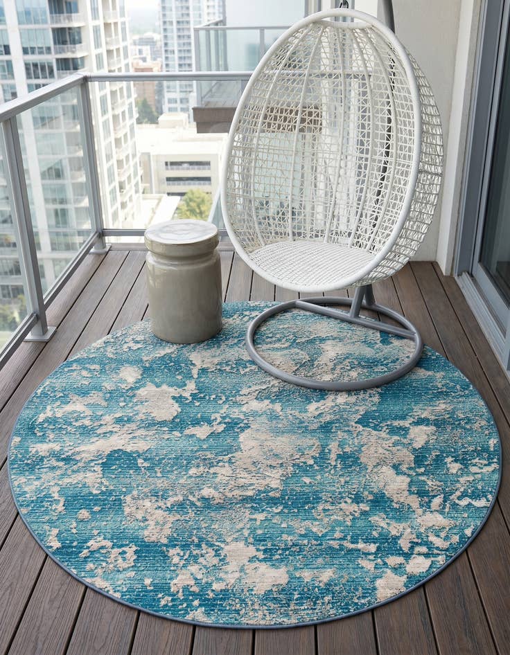 Detail image of 5' x 5' Easy-Clean Modern Indoor / Outdoor Round Rug