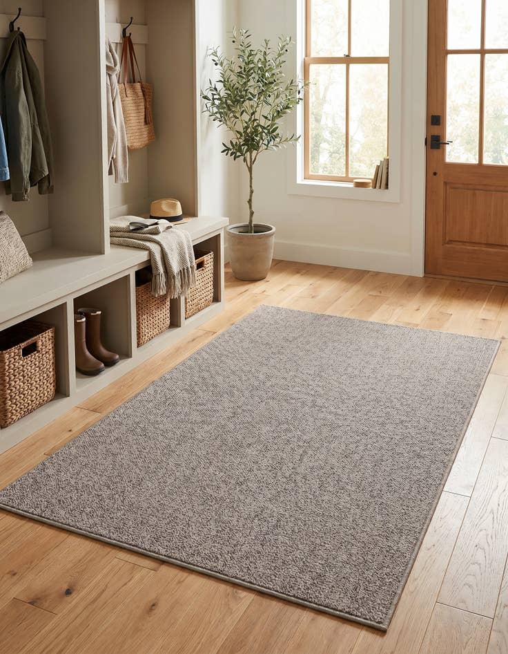 Detail image of 4' 1 x 6' 1 Easy-Clean Solid Indoor / Outdoor Rug