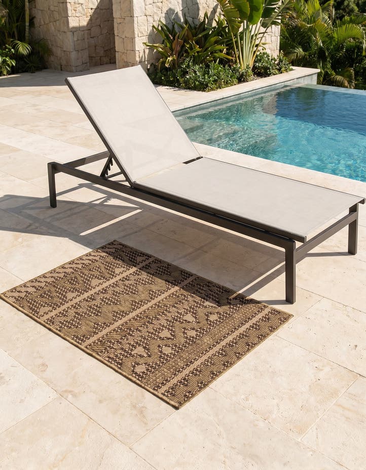 2' x 3' Easy-Clean Modern Indoor / Outdoor...