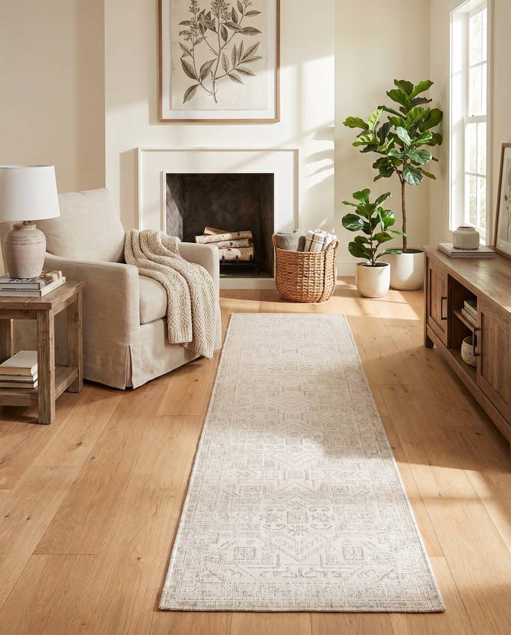 Detail image of 2' 7 x 12' Easy-Clean Aztec Indoor / Outdoor Runner Rug
