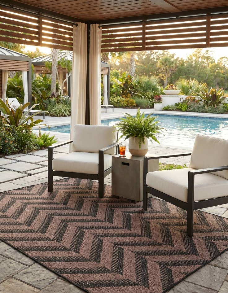 Detail image of 5' 3 x 8' Easy-Clean Modern Indoor / Outdoor Rug