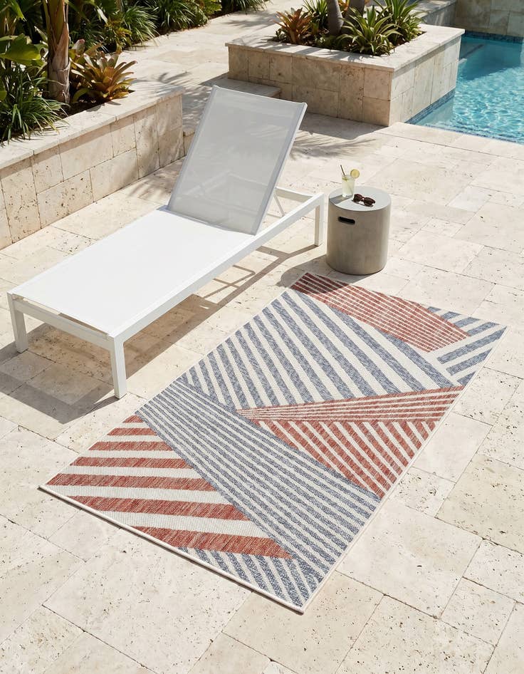 Detail image of 3' x 5' 3 Easy-Clean Jill Zarin Indoor / Outdoor Rug