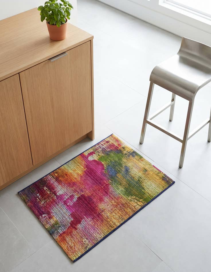 Detail image of 2' 2 x 3' Easy-Clean Modern Indoor / Outdoor Rug