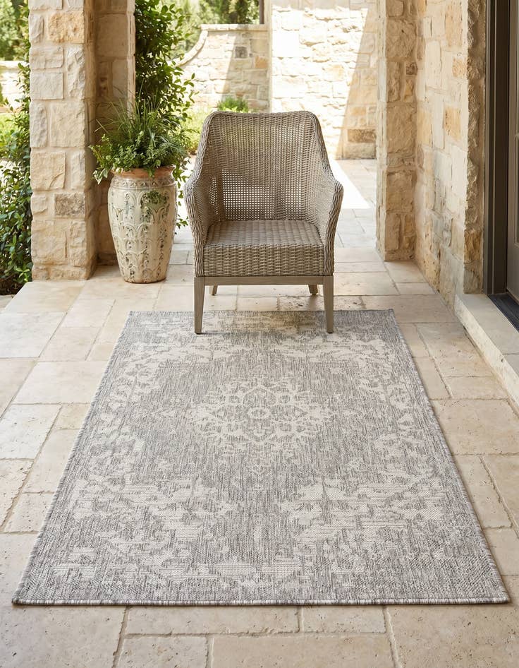 Detail image of 3' x 5' 3 Easy-Clean Jill Zarin Dubai Indoor / Outdoor Rug