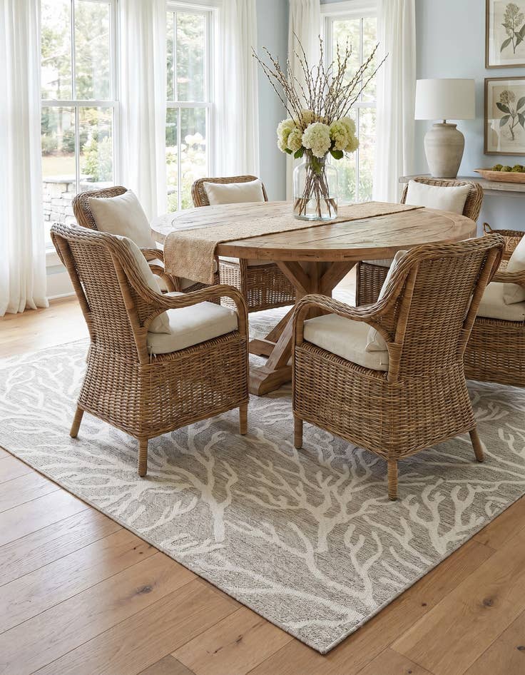 Detail image of 7' 10 x 7' 10 Easy-Clean Coastal Indoor / Outdoor Square Rug