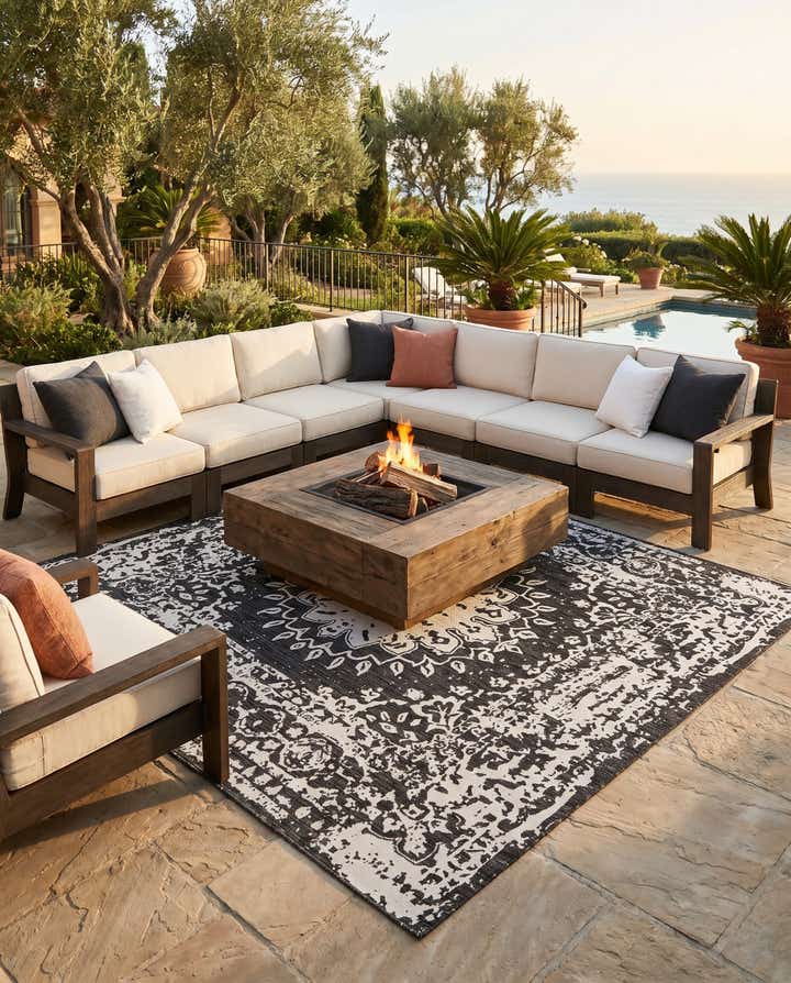 10' x 10' Easy-Clean Traditional Indoor / Outdoor Square Rug
